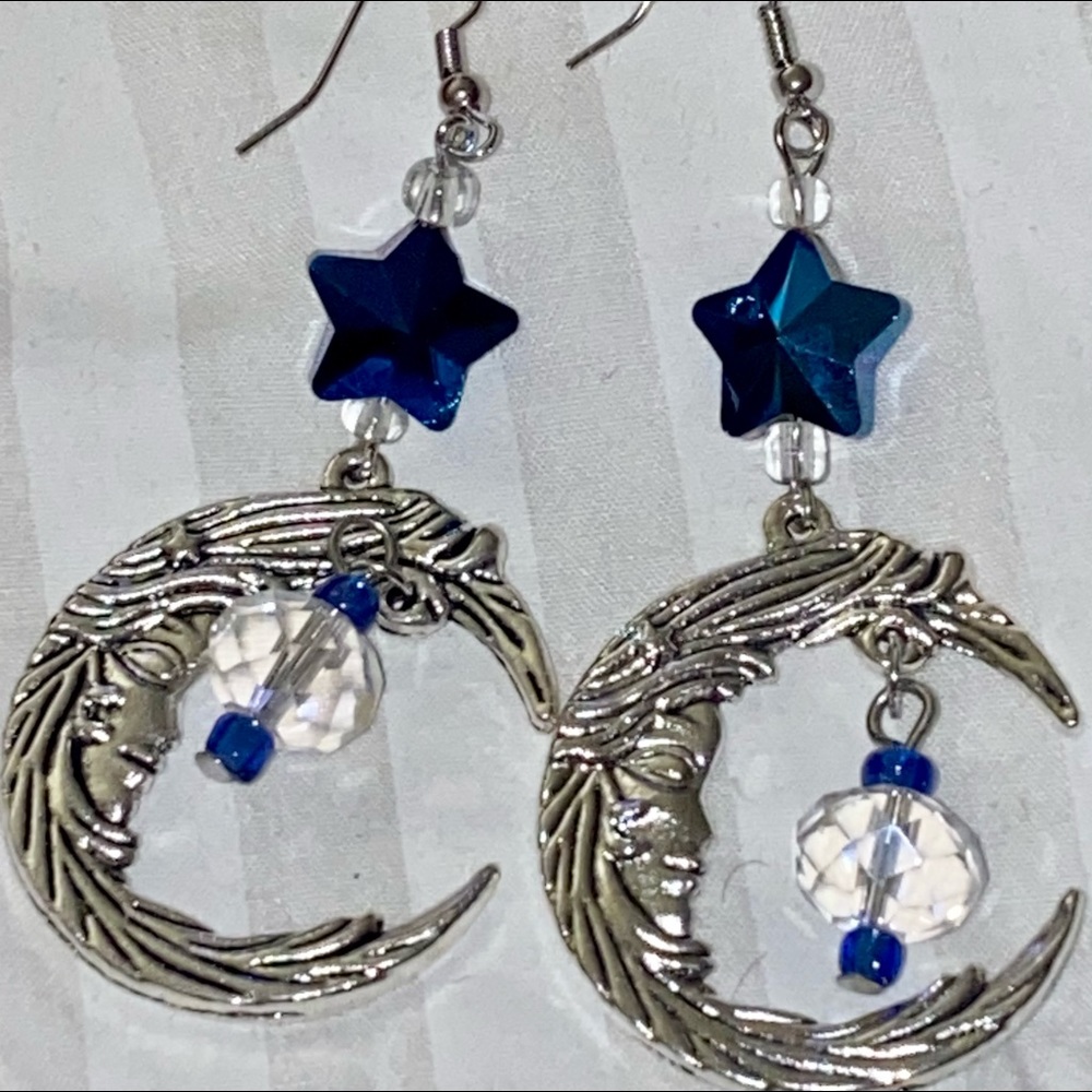 Cute-designer astro witchy earrings
